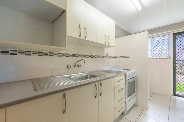 Fourth view of Homely unit listing, 2/10 View Street, West Gladstone QLD 4680