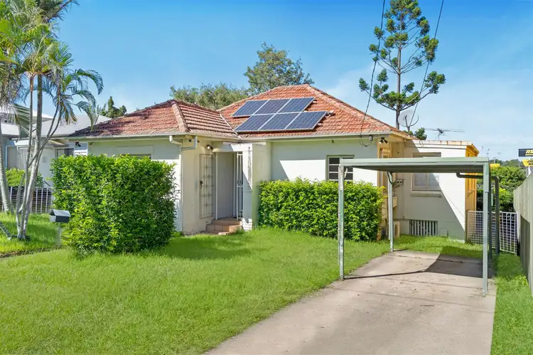 11 Sydney Street, Kedron QLD 4031