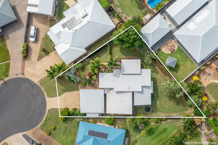 Second view of Homely house listing, 5 Willow Court, Moore Park Beach QLD 4670