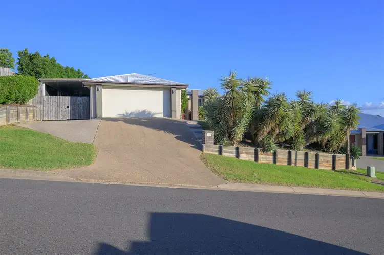 8 Cressbrook Street, Clinton QLD 4680