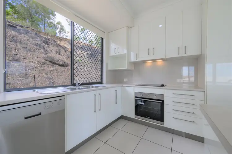 Fifth view of Homely house listing, 17 Wuruma Court, Clinton QLD 4680