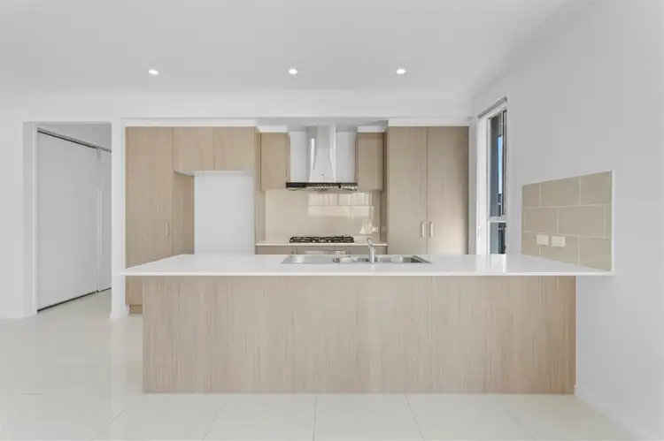Fifth view of Homely house listing, 2 Branch Circuit, Greenbank QLD 4124