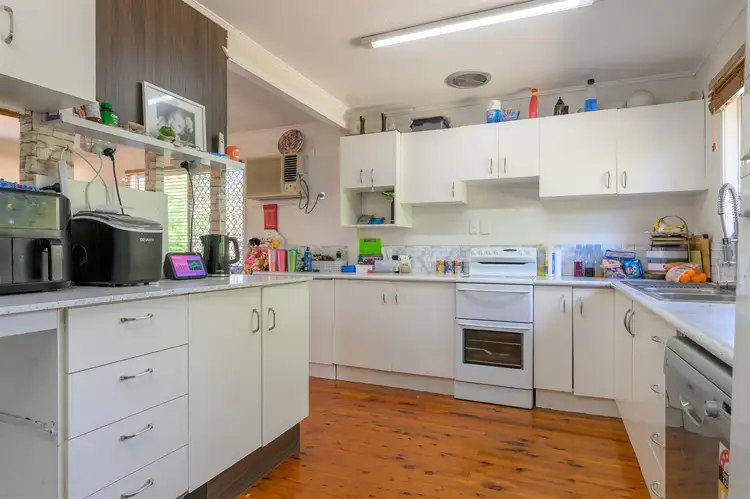 Sixth view of Homely house listing, 73 Squire Street, Toolooa QLD 4680