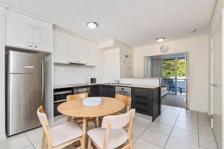 Fifth view of Homely unit listing, 27/68 Pulgul Street, Urangan QLD 4655