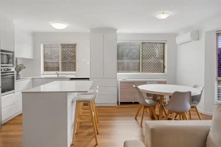 Second view of Homely house listing, 7 Iris Place, Fitzgibbon QLD 4018