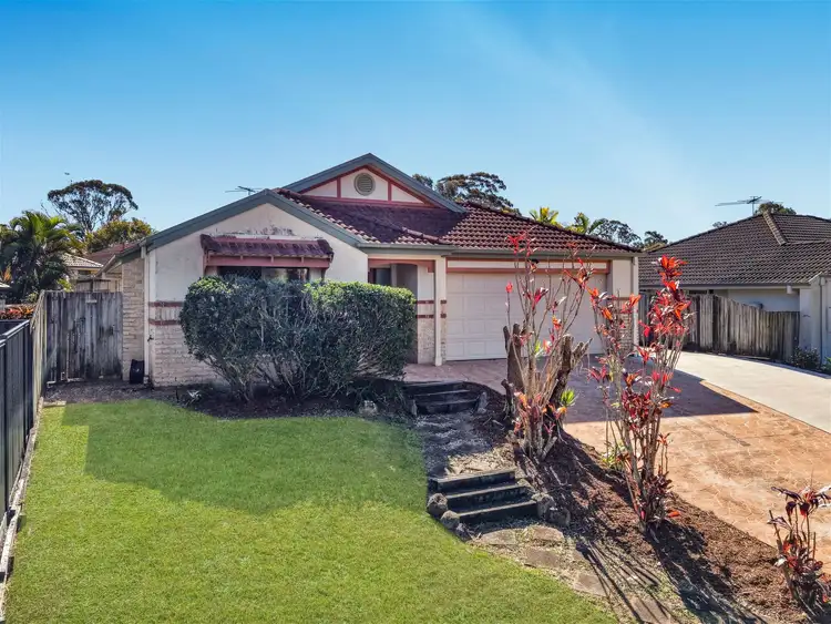 38 Kirri Avenue, Petrie QLD 4502
