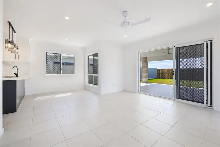 Fourth view of Homely house listing, 1/89 Logan Road, Innes Park QLD 4670