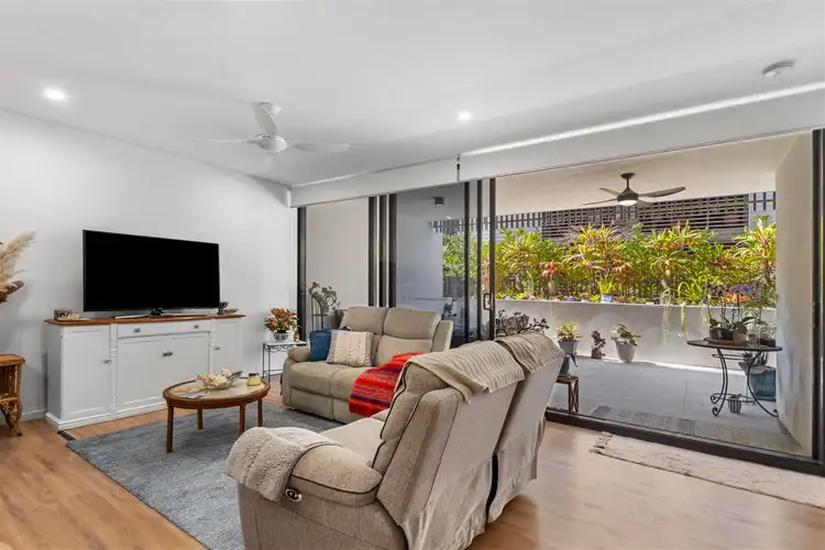 Fourth view of Homely apartment listing, 204/48 Bride Street, Wynnum QLD 4178