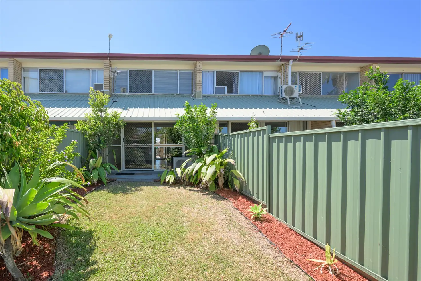 Main view of Homely unit listing, 6/6 Eden Street, Gladstone Central QLD 4680