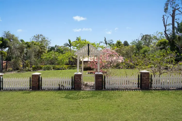 35 First Avenue, Barellan Point QLD 4306