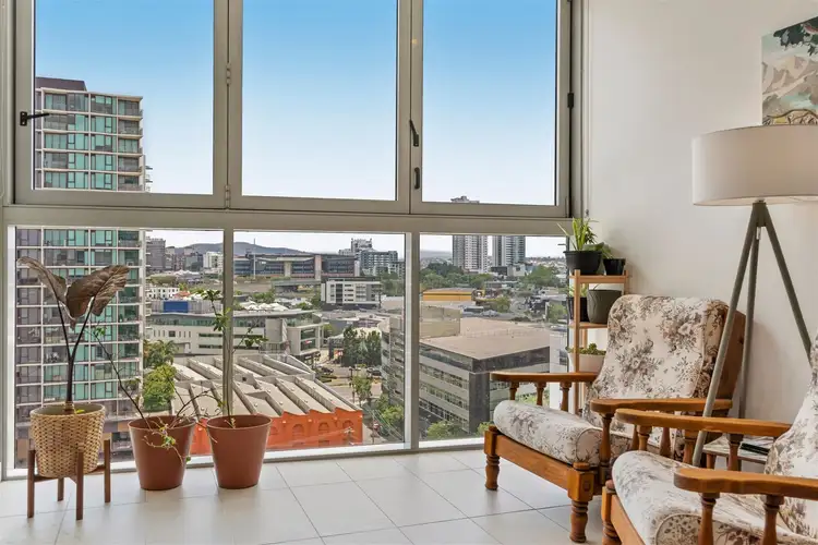 21204/37 Kyabra Street