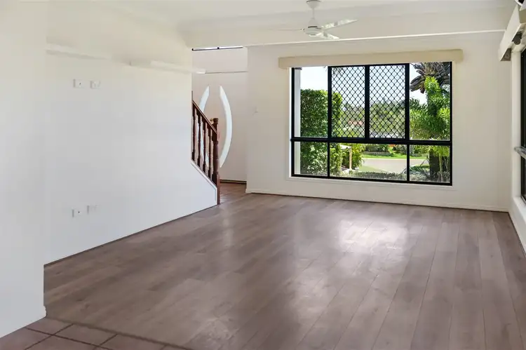 Sixth view of Homely house listing, 8 Hewett Court, Clinton QLD 4680