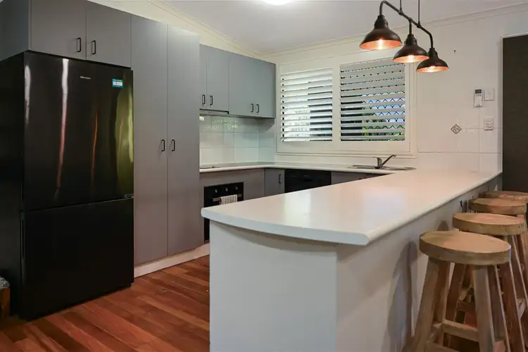 5 Hetherington Street