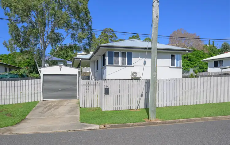 19 Wattle Street