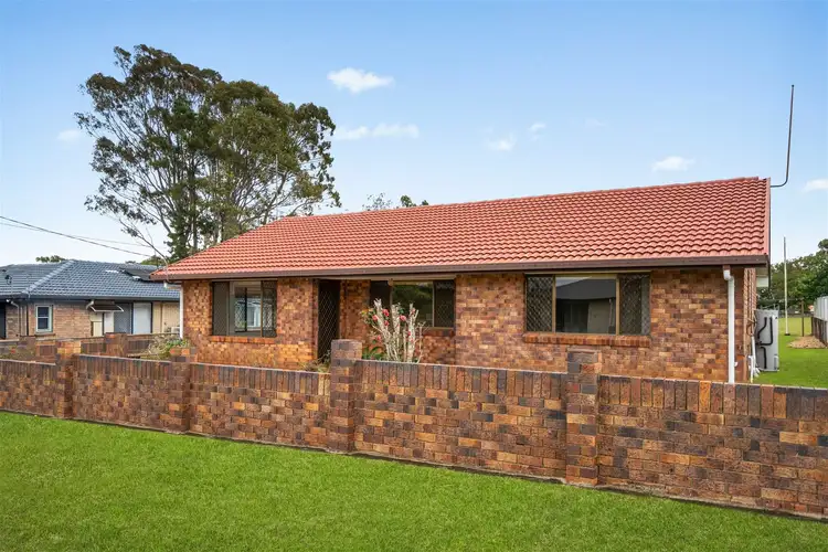 6 Mackenzie Street