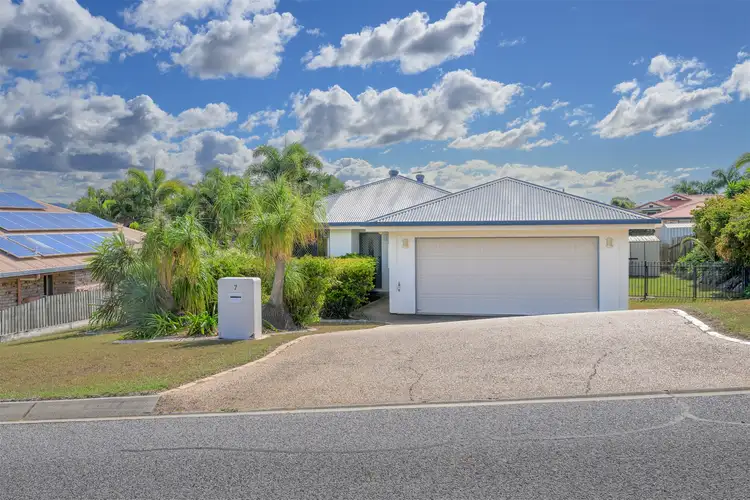 7 Cania Way