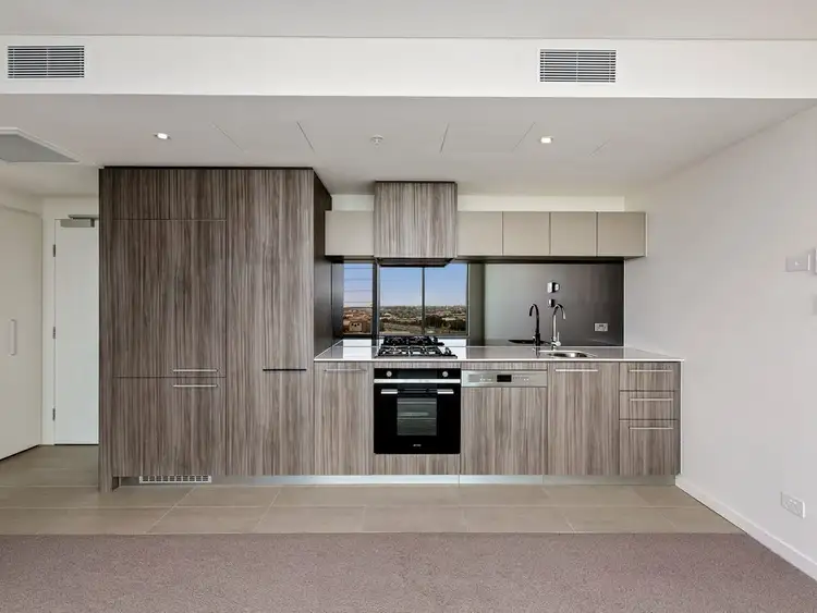 807/81 South Wharf Drive, Docklands VIC 3008