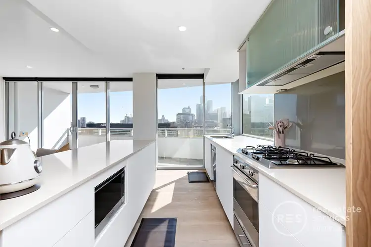 2004/80 Lorimer Street, Docklands VIC 3008