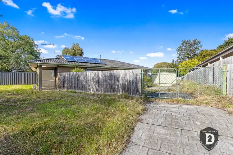 Fourth view of Homely house listing, 1 Kennington Park Dr, Endeavour Hills VIC 3802
