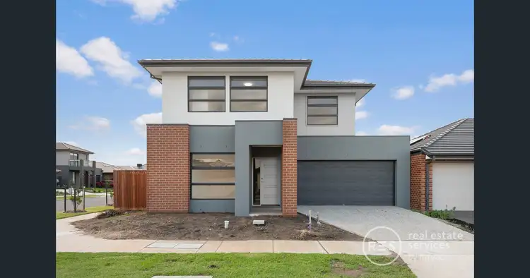24 Carcoola Rise, Clyde North VIC 3978