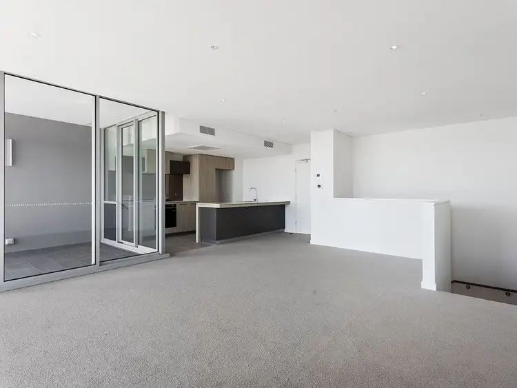 703/81 South Wharf Drive, Docklands VIC 3008