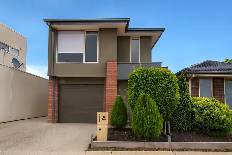 1/22 Debra Ave, Pakenham VIC 3810