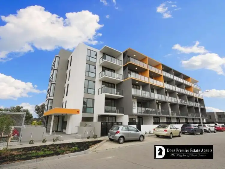 101/2 Bailey Cres, Oak Park VIC 3046