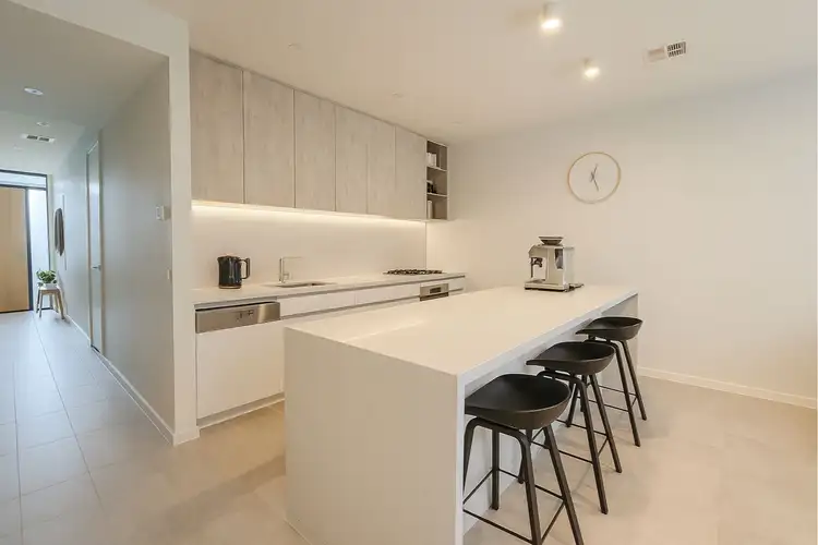 64 Members Drive, Doncaster VIC 3108