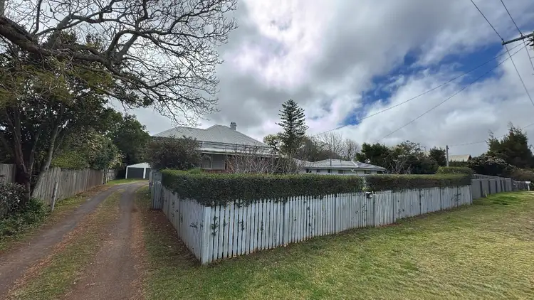 29 Wallace Street, Newtown QLD 4350