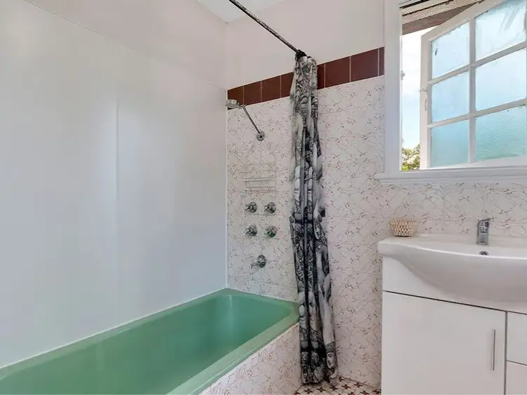 Seventh view of Homely house listing, 25 Chaplain Avenue, Manunda QLD 4870