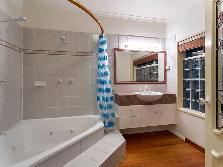 Seventh view of Homely house listing, 4 Avoca Close, Kewarra Beach QLD 4879