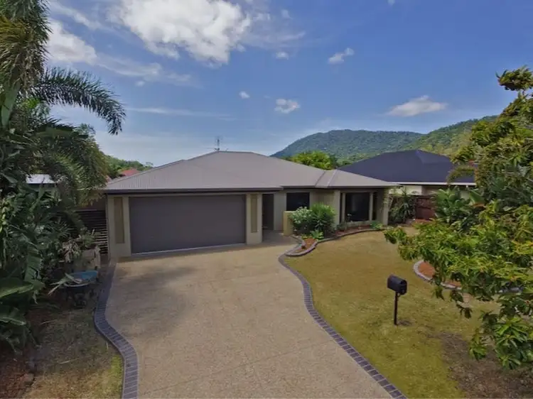9 Davidson Close, Redlynch QLD 4870