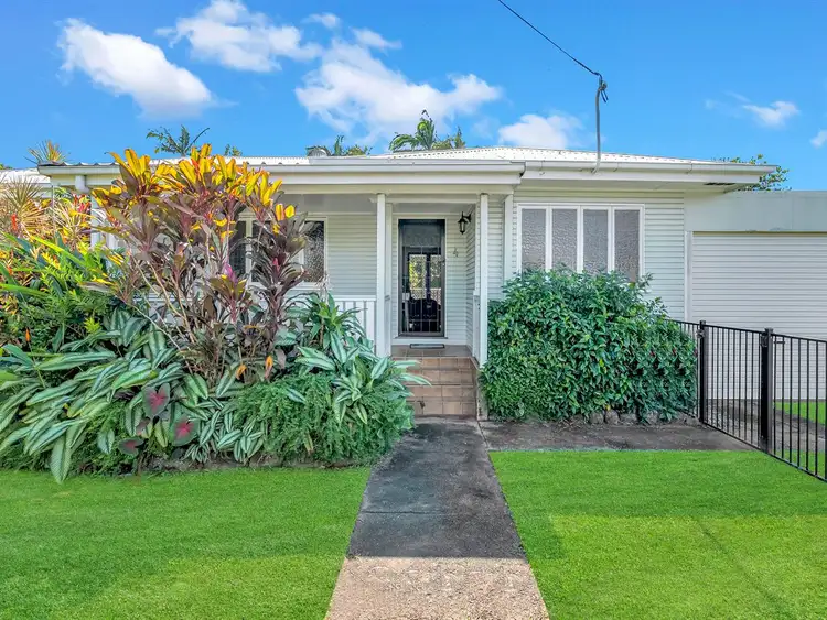 4 Barlow Street, Manunda QLD 4870