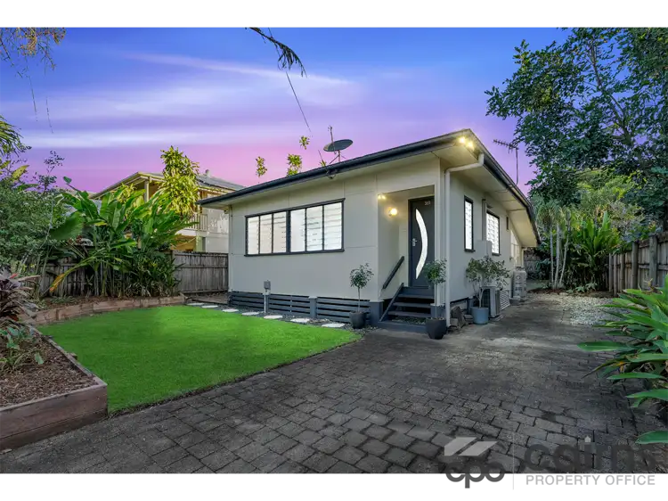 351 McLeod St, Cairns North QLD 4870
