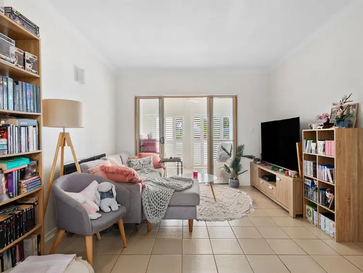 Sixth view of Homely unit listing, 308/22-24 Ward Street, Mooroobool QLD 4870