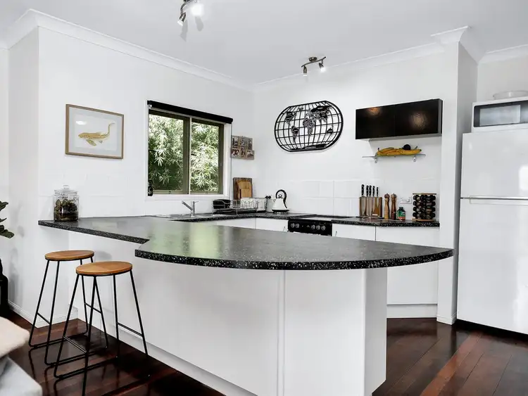 Fifth view of Homely house listing, 253 Kamerunga Rd, Freshwater QLD 4870