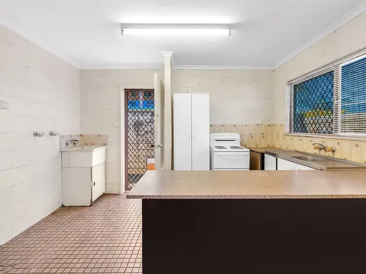 Sixth view of Homely unit listing, 4/43 Sandown Close, Woree QLD 4868