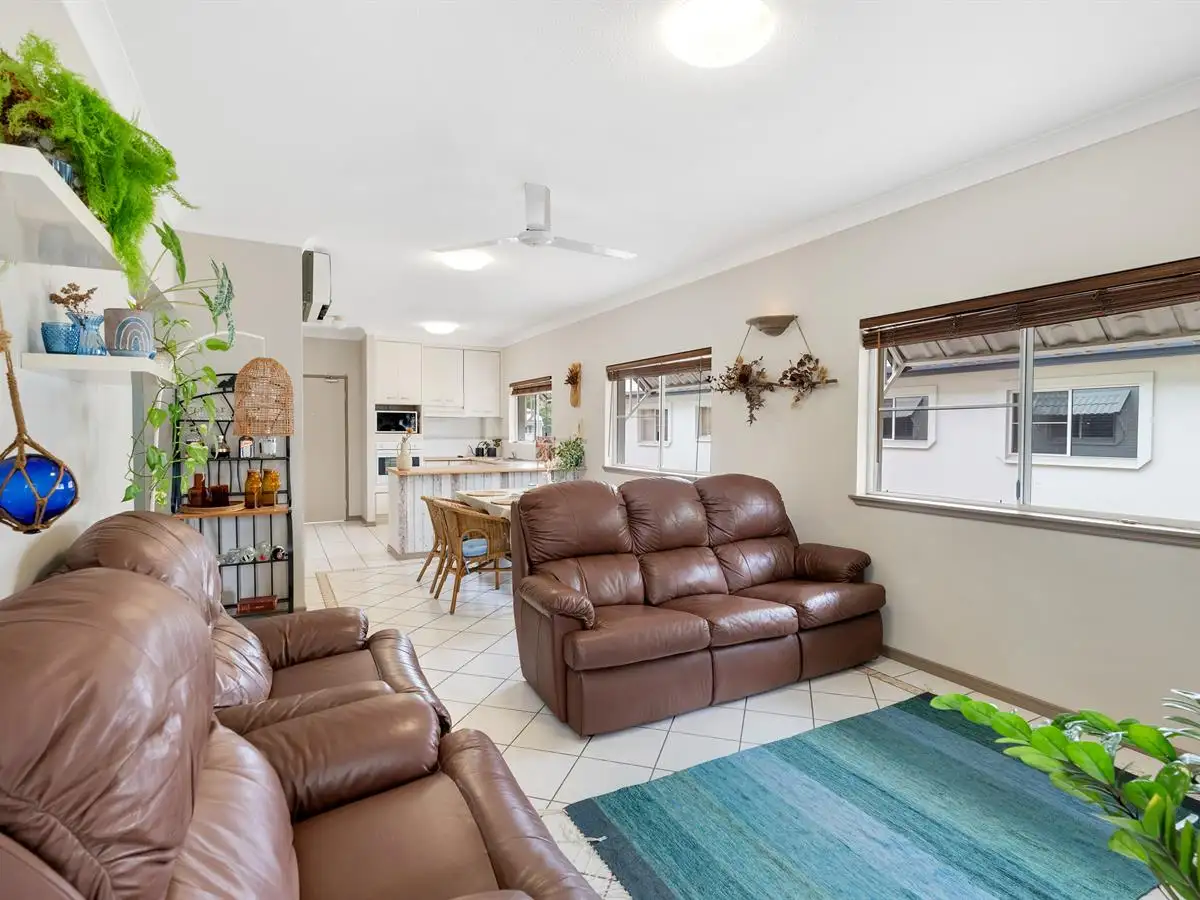 Main view of Homely unit listing, 8/5-9 GELLING STREET, Cairns North QLD 4870