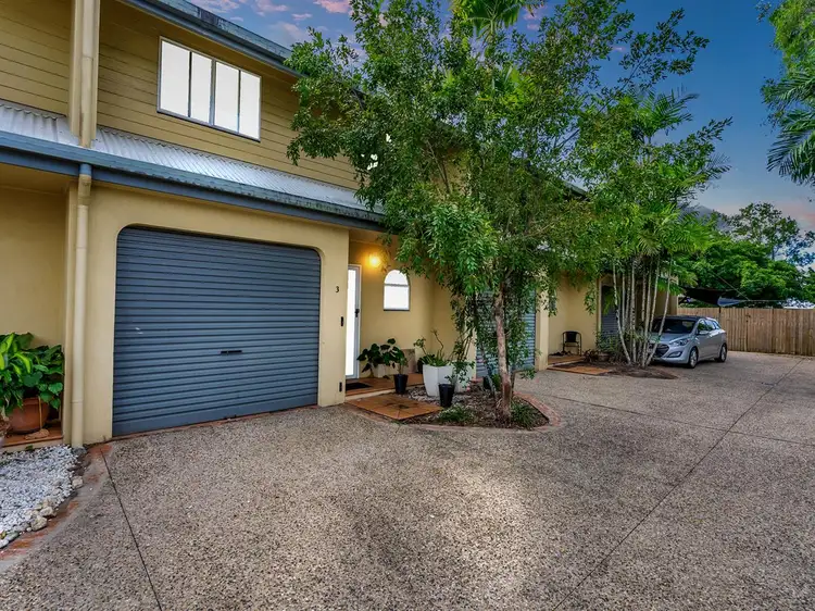 Main view of Homely unit listing, 3/426 McCOOMBE STREET, Mooroobool QLD 4870