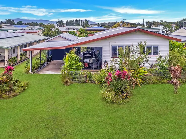 7 Maria Street, Kurrimine Beach QLD 4871