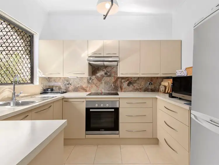 Third view of Homely unit listing, 32/21-31 Poinciana Street, Holloways Beach QLD 4878