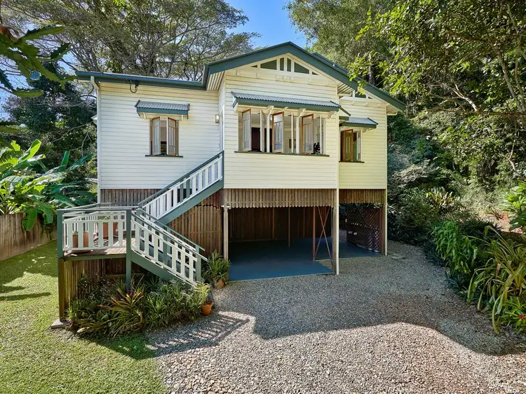 6 Marcia Close, Smithfield QLD 4878