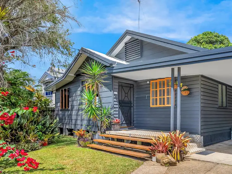 19 Dalton Street, Bungalow QLD 4870