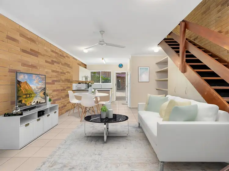 10/6 GRANTALA STREET, Manoora QLD 4870