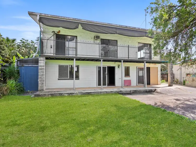 4 Denman Close, Manoora QLD 4870