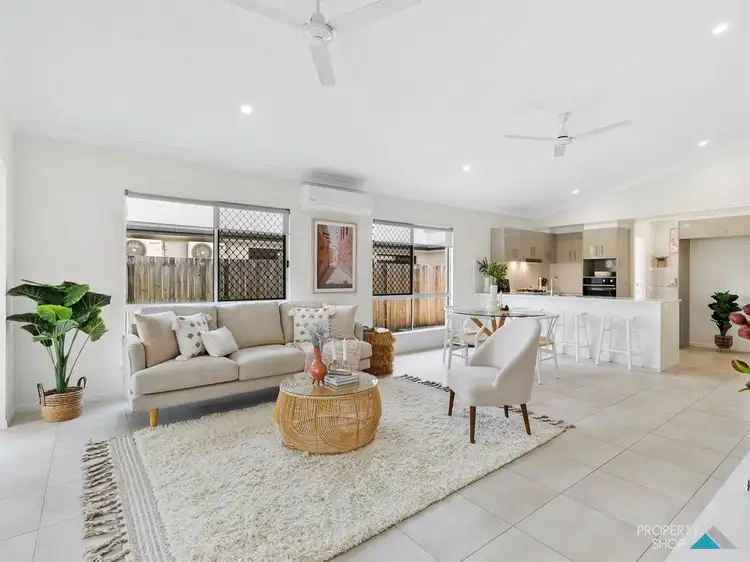 12 Rochford Way, Smithfield QLD 4878