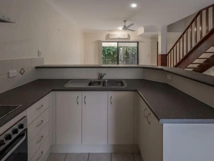 Seventh view of Homely unit listing, 8/185 Kamerunga Road, Freshwater QLD 4870