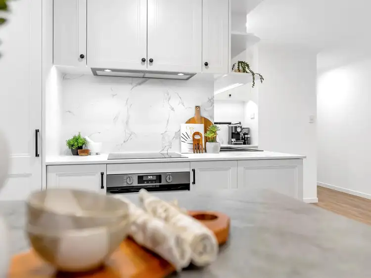 Third view of Homely apartment listing, 5/92 Abbott Street, Cairns City QLD 4870