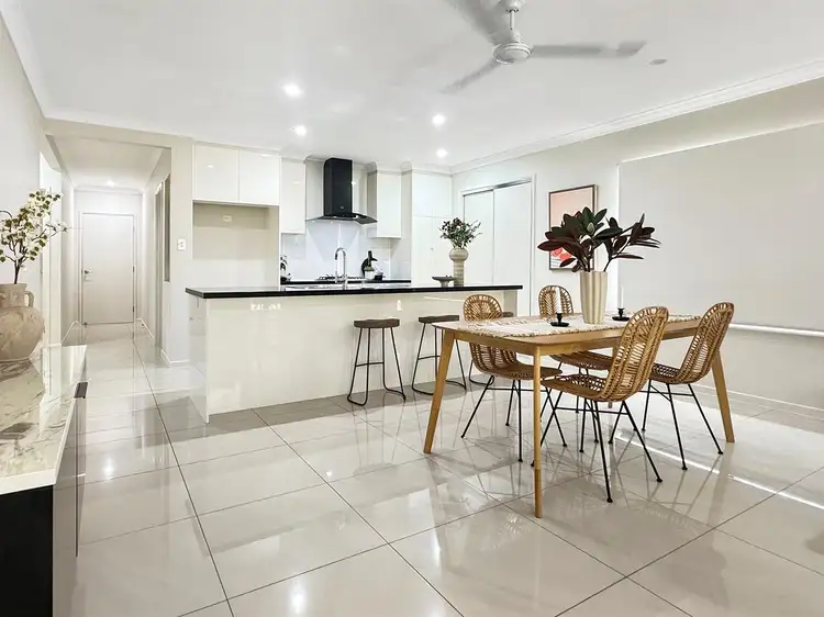 Sixth view of Homely house listing, 32 Singleton Close, Smithfield QLD 4878