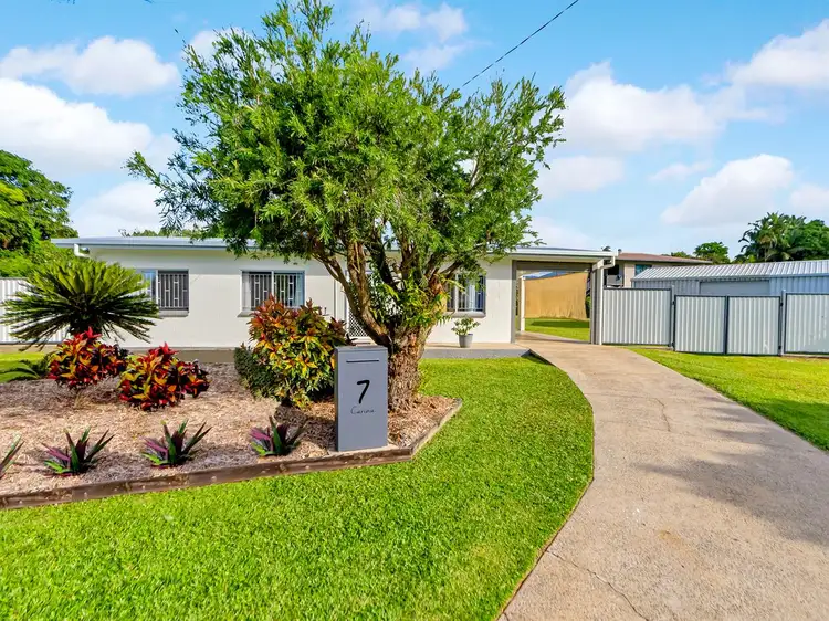 7 Carina Close, White Rock QLD 4868